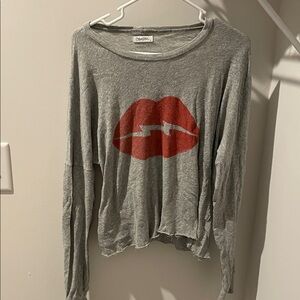 Lauren Moshi Gray Long Sleeve with Red Lips Graphic